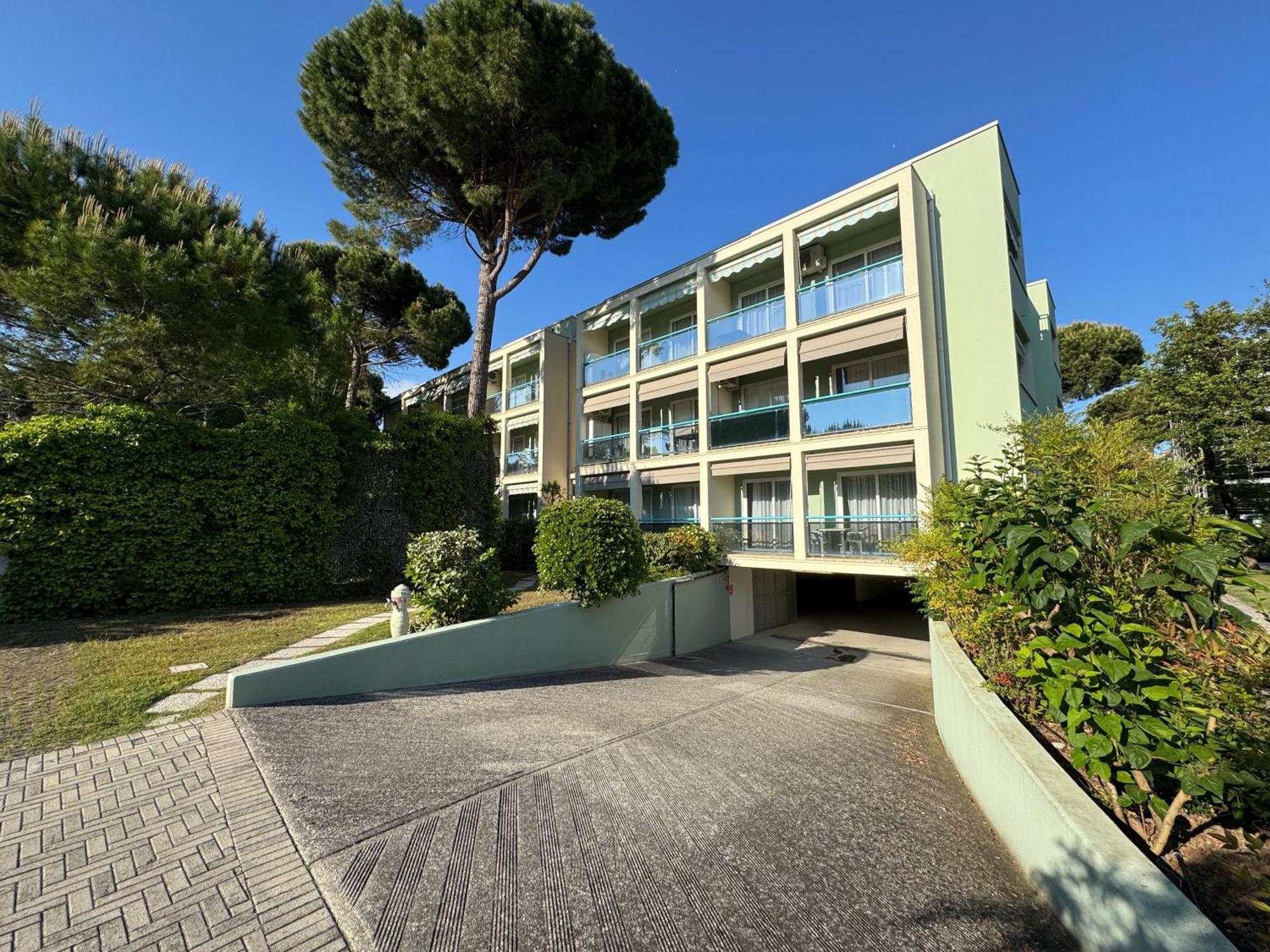 Residence Pinewood Bibione Exterior foto